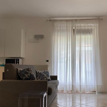 Appartamenti Nataly Torbole Sul Garda Exterior foto